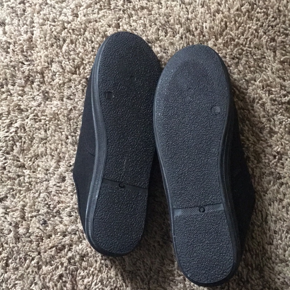 Shoes - Picture 2 of 2